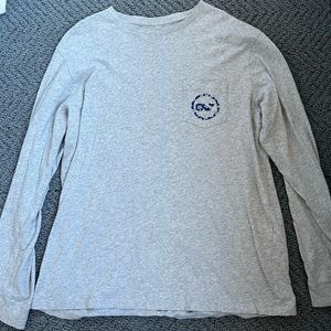 Mens Vineyard Vines long sleeve cotton tee. Size L. Barely used, worn once!